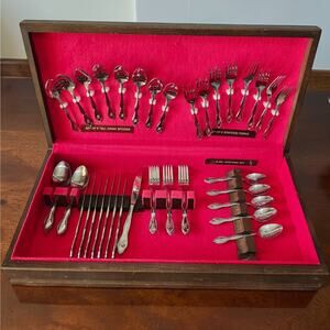 Oneida Community Chatelaine Letter R Monogrammed With Box